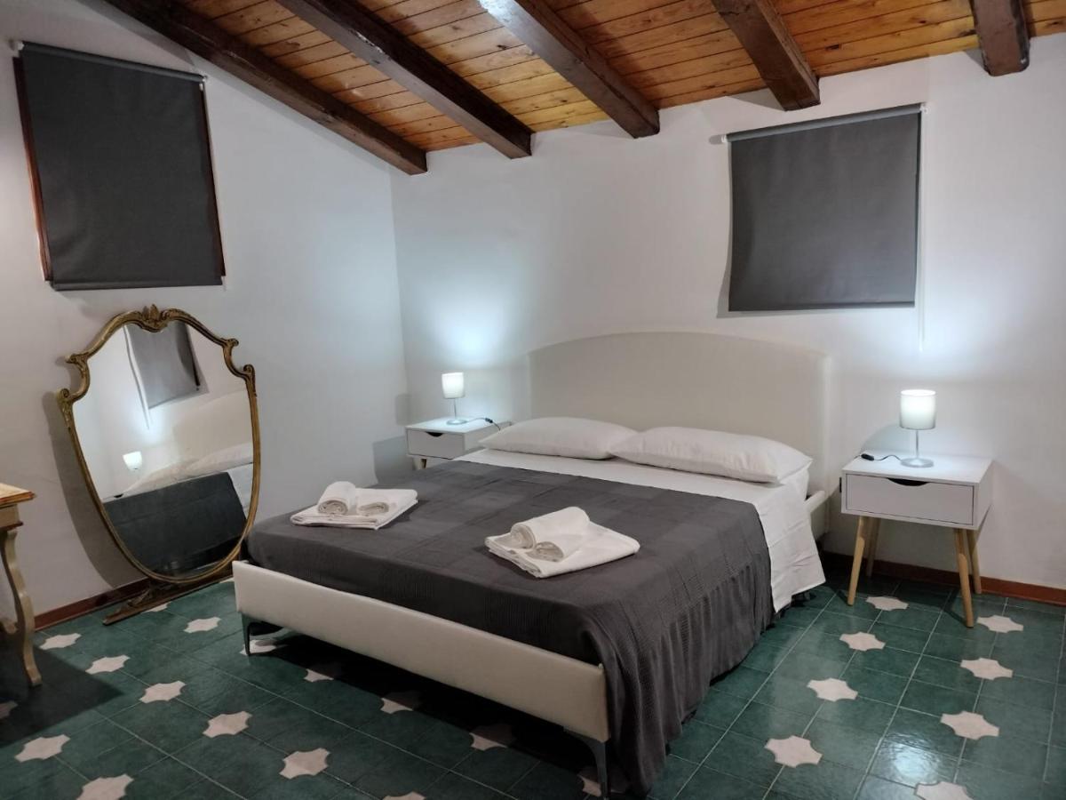 Villa Letizia Rooms & Apartments 诺托 外观 照片