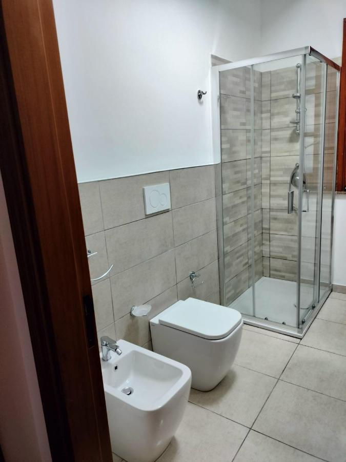 Villa Letizia Rooms & Apartments 诺托 外观 照片