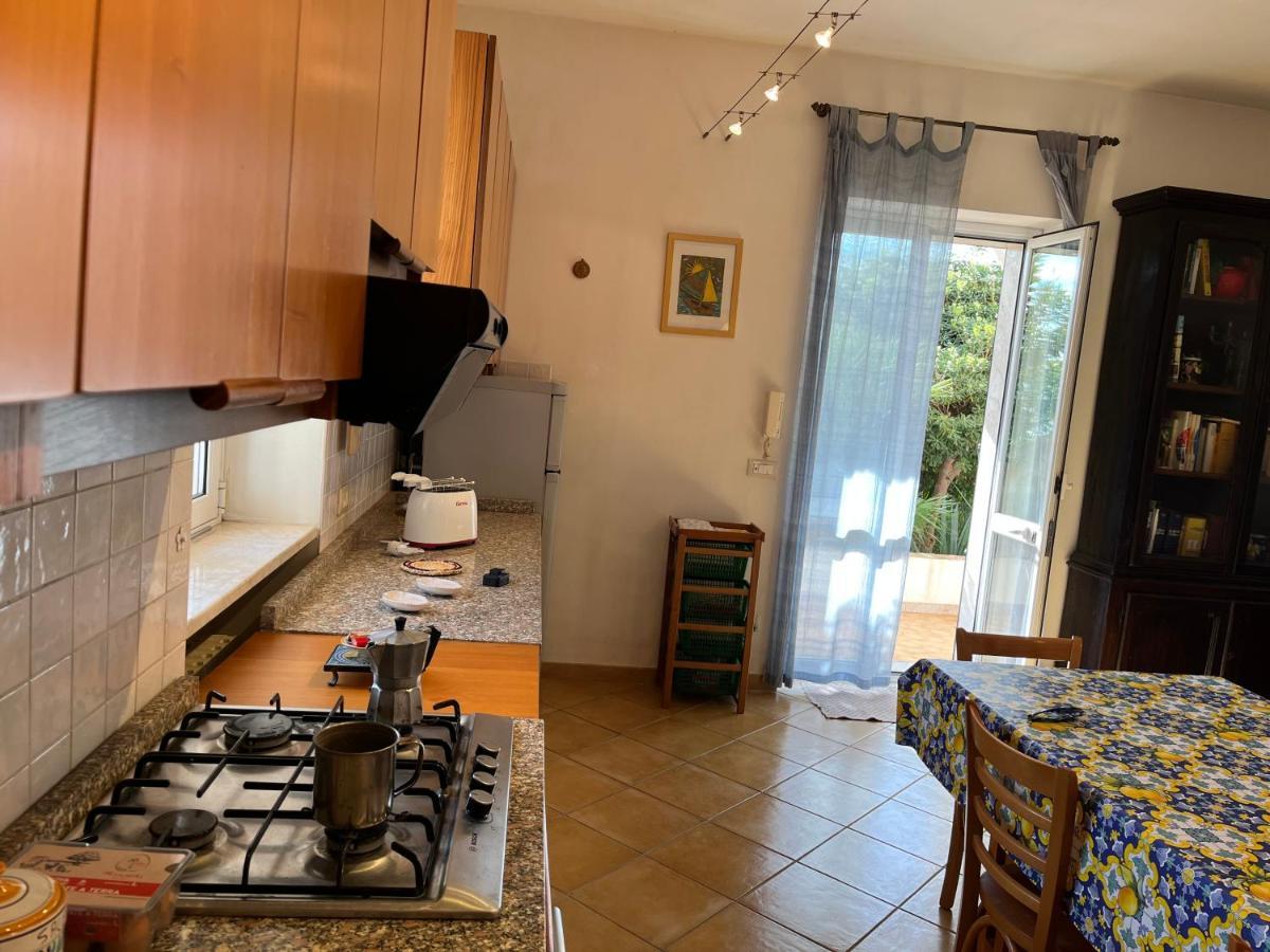 Villa Letizia Rooms & Apartments 诺托 外观 照片