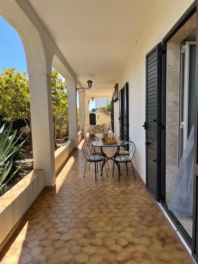 Villa Letizia Rooms & Apartments 诺托 外观 照片