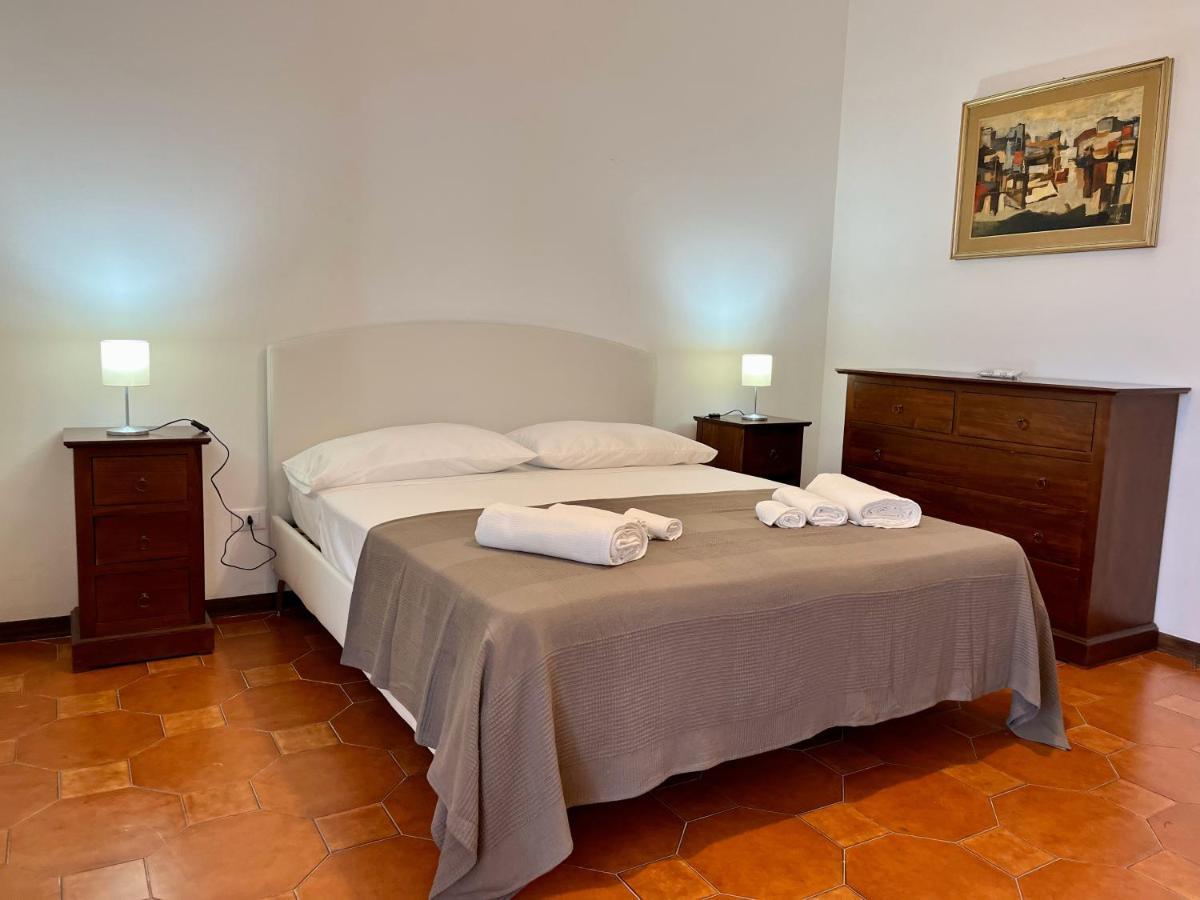 Villa Letizia Rooms & Apartments 诺托 外观 照片