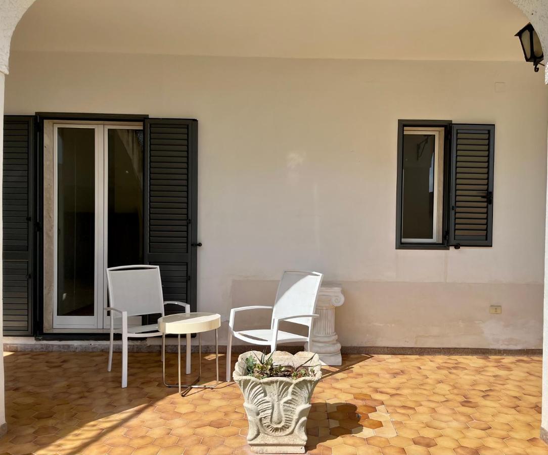 Villa Letizia Rooms & Apartments 诺托 外观 照片